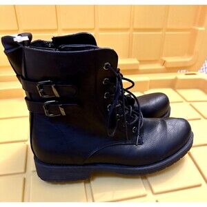 TOP MODA Black Boots Women’s Size 10